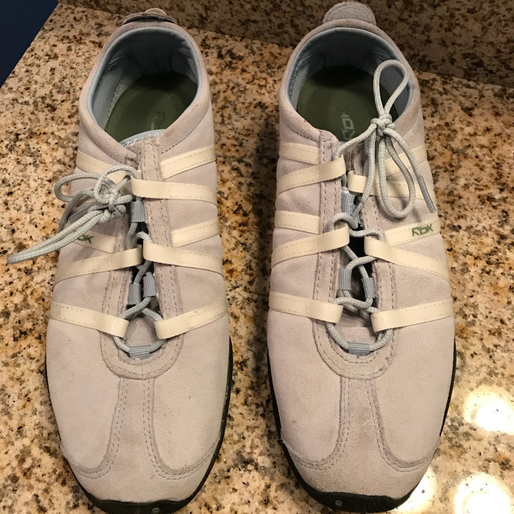 Reebok Sneakers